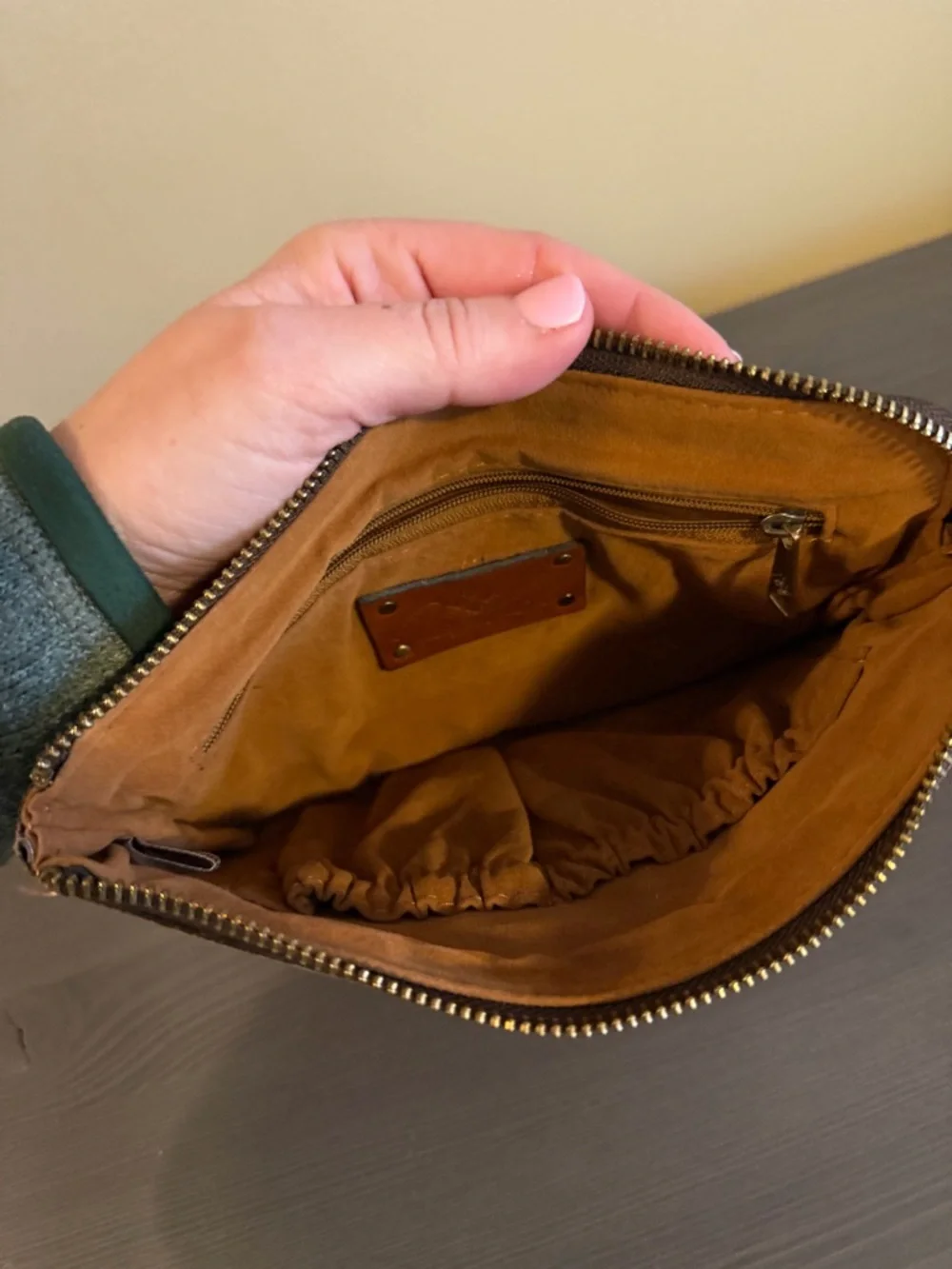 Patricia Nash Cassini Rose Gold Embossed Wristlet - Picture 5 of 8